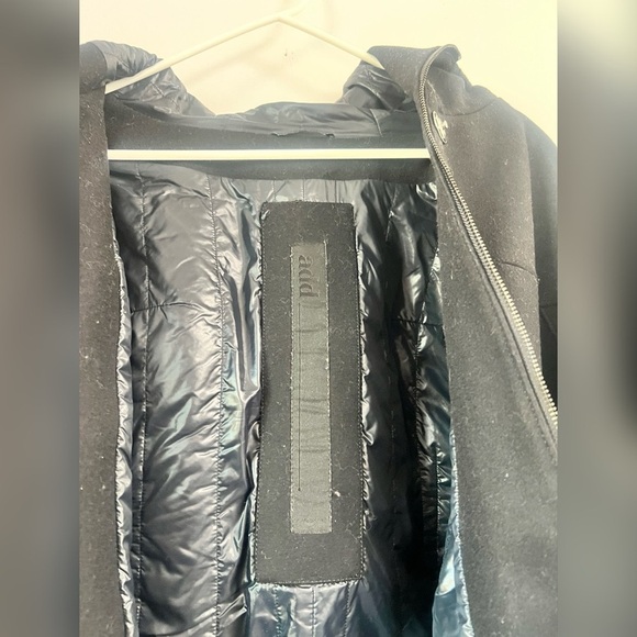 ADD Down black label wool coat w/inner padding down w/hood & belt Size 4 $1140 - Picture 4 of 5